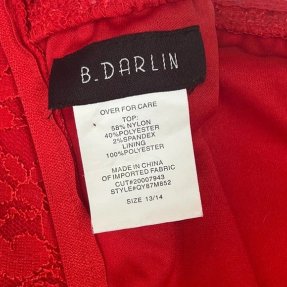 B. Darlin Juniors Red Lace Sequined Crop Top Size 13/14 - Picture 4 of 7